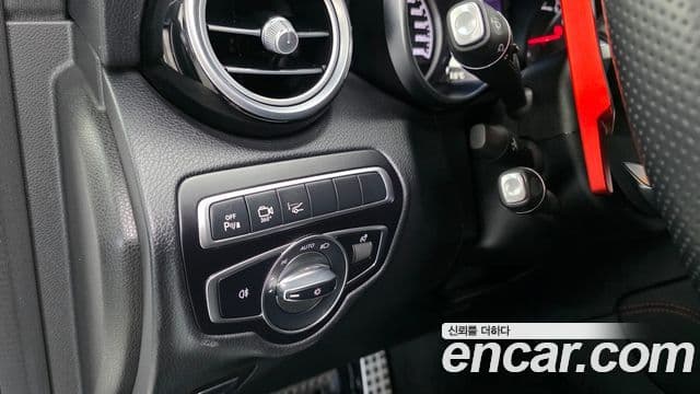 Mercedes-Benz GLC-Class 2019 — Şəkil 14/20