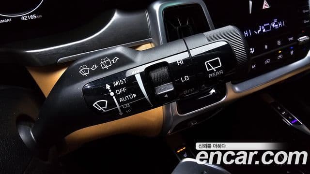 Kia Sorento 2020 — ფოტო 17/20