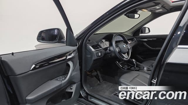 BMW X1 2022 — ფოტო 10/20