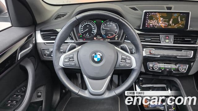 BMW X1 2022 — ფოტო 13/20