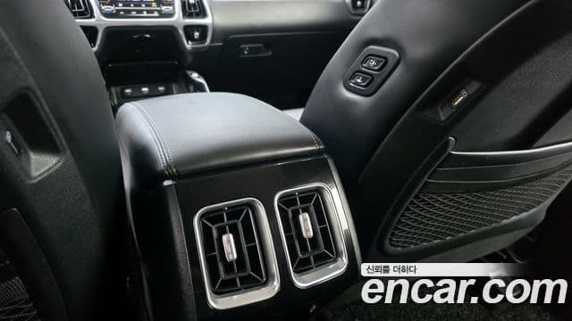 Kia Sorento 2020 — Şəkil 18/20