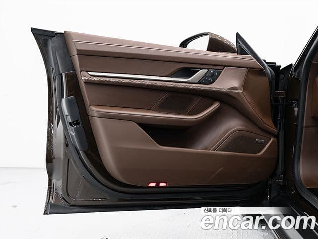 Porsche Taycan 2025 — Şəkil 4/20