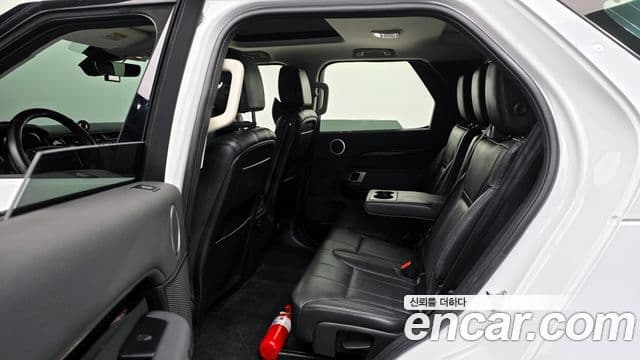Land Rover Discovery 5 2019 — Şəkil 20/20
