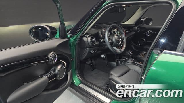 Mini Cooper S 2020 — Şəkil 10/20