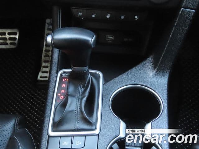Kia Sportage The Bold 2019 — Şəkil 16/20