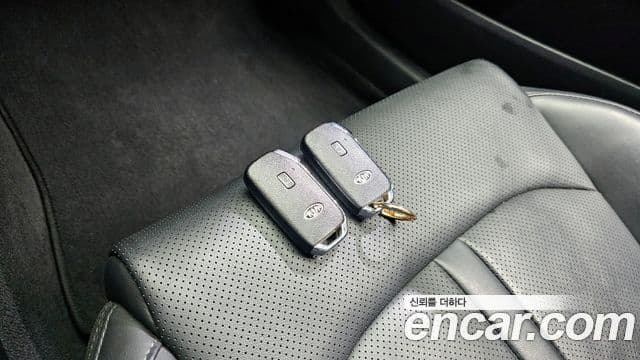 Kia K5 2021 — ფოტო 20/20