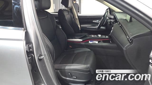 Genesis GV70 2021 — Şəkil 10/20