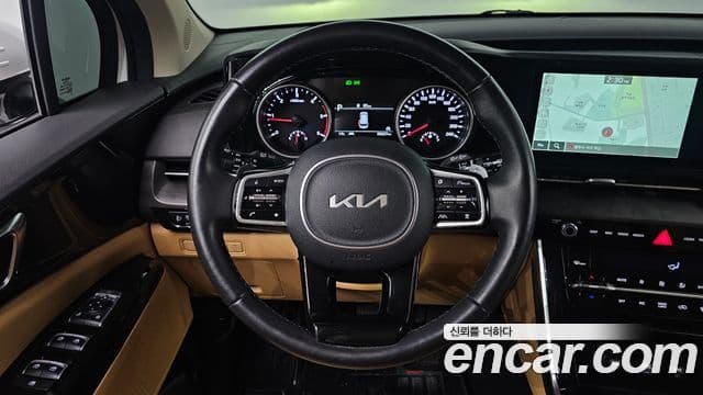 Kia Carnival 2022 — Şəkil 13/20