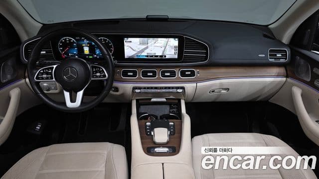 Mercedes-Benz GLE-Class 2021 — Şəkil 7/20