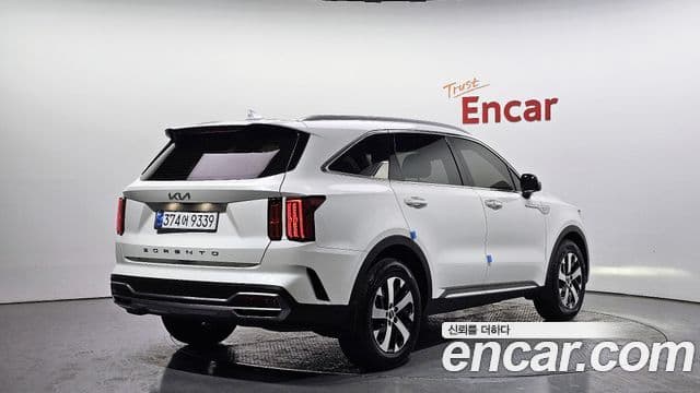 Kia Sorento 2022 — ფოტო 2/20
