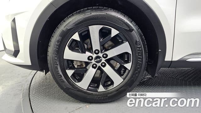 Kia Sorento 2022 — фото 5 из 20