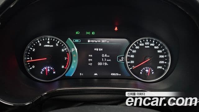 Kia Seltos 2019 — ფოტო 8/20