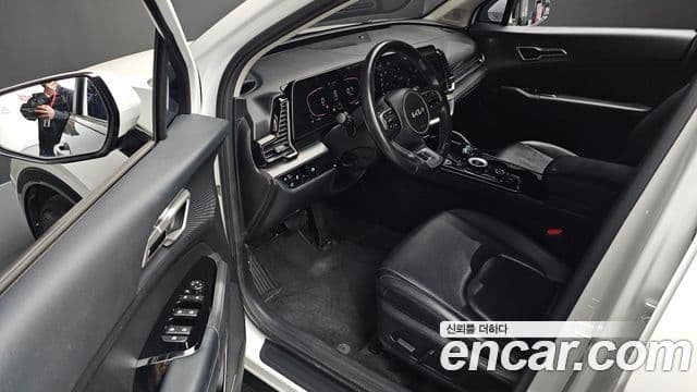 Kia Sportage 2021 — ფოტო 11/20