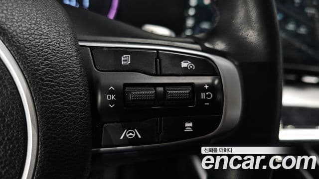 Kia Sportage 2021 — ფოტო 18/20