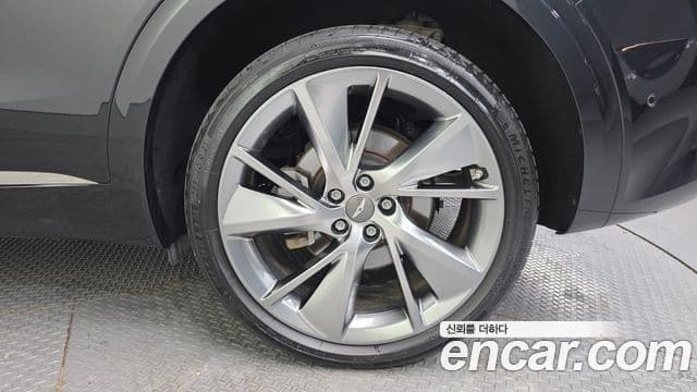 Genesis GV70 2021 — Şəkil 5/20