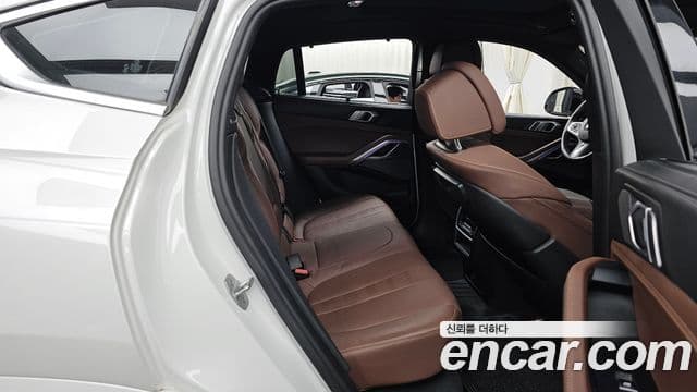 BMW X6 2020 — ფოტო 12/20