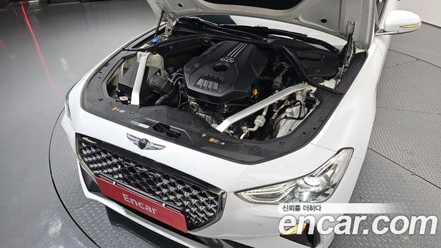 Genesis G70 2018 — ფოტო 6/20