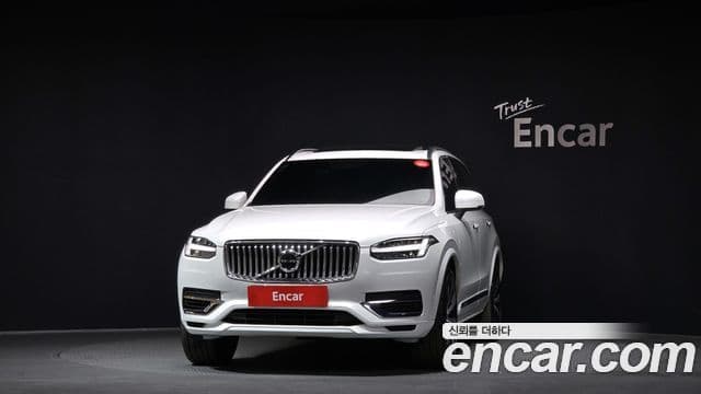 Volvo XC90 2022 — ფოტო 3/20