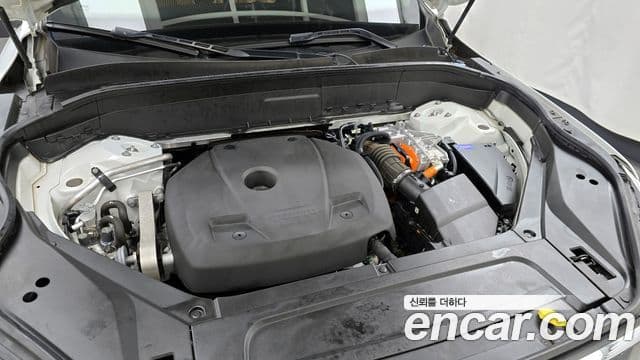 Volvo XC90 2022 — ფოტო 6/20