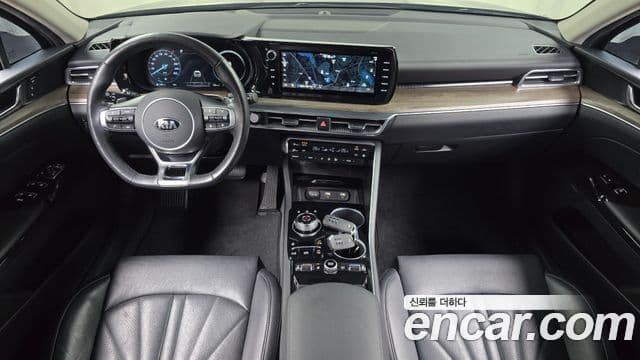 Kia K5 2020 — ფოტო 7/20