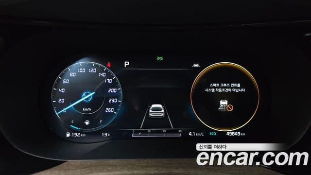 Kia K5 2020 — ფოტო 8/20