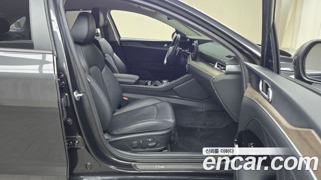 Kia K5 2020 — ფოტო 11/20