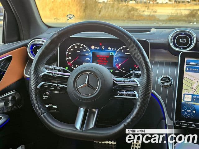 Mercedes-Benz GLC-Class 2023 — Photo 20/20