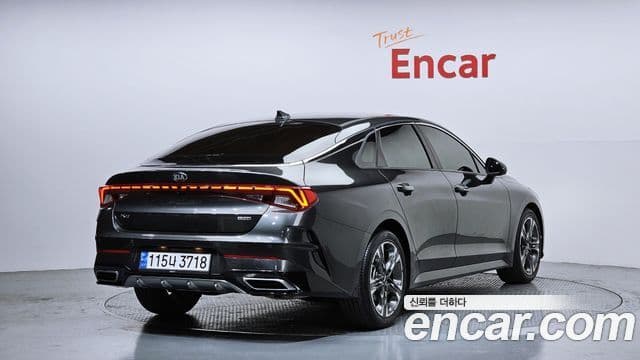 Kia K5 2021 — Şəkil 2/20