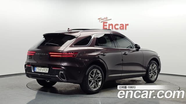 Genesis GV70 2021 — ფოტო 2/20