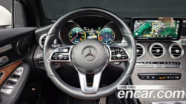 Mercedes-Benz GLC-Class 2023 — ფოტო 13/20