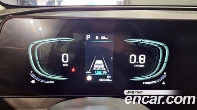 Kia Sportage 2022 — ფოტო 8/18