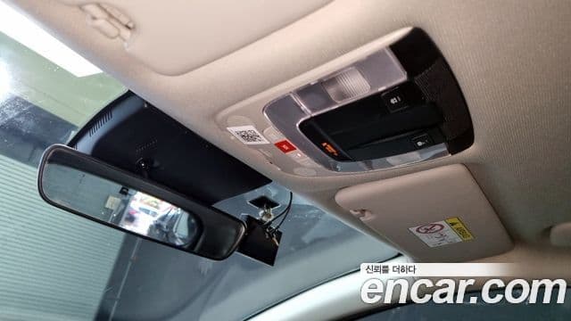 Kia Sportage 2022 — ფოტო 13/18