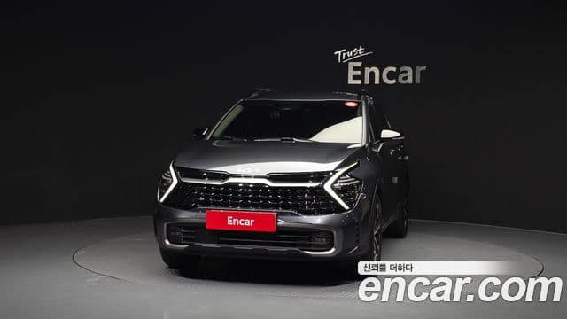Kia Sportage 2021 — Фото 2/20