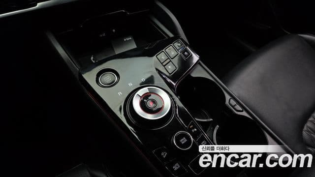 Kia Sportage 2021 — Фото 7/20