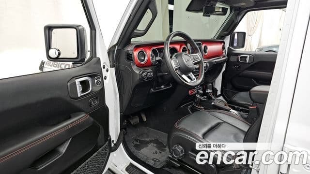 Jeep Wrangler 2022 — Şəkil 10/20