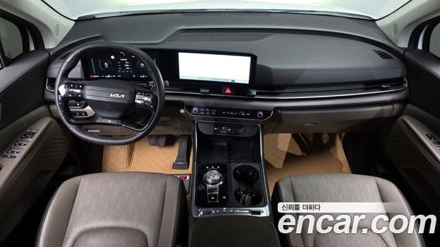 Kia Carnival 2024 — Şəkil 7/20