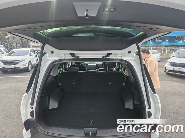 Hyundai Santa Fe 2024 — Şəkil 18/20