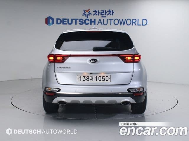 Kia Sportage The Bold 2021 — ფოტო 3/20