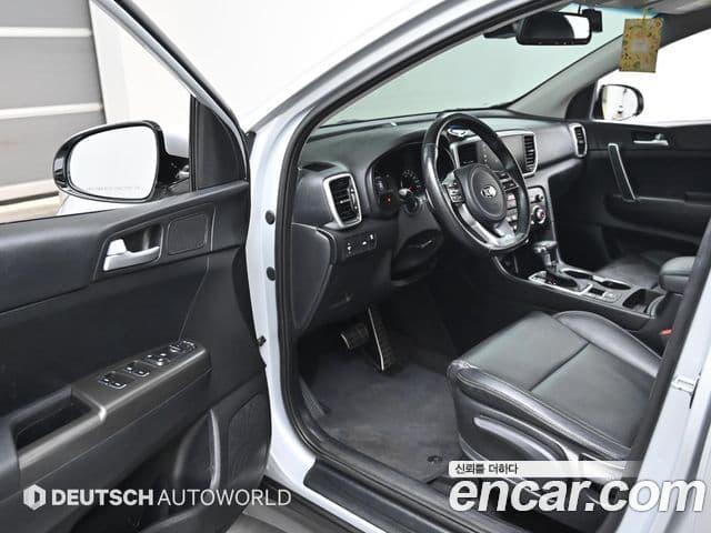 Kia Sportage The Bold 2021 — ფოტო 10/20