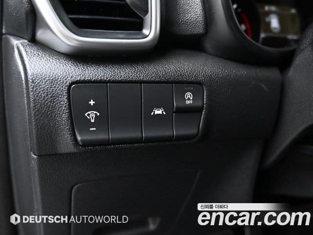 Kia Sportage The Bold 2021 — ფოტო 16/20