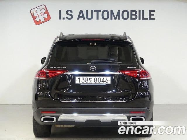 Mercedes-Benz GLE-Class 2019 — ფოტო 2/20