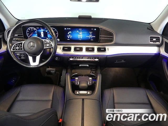 Mercedes-Benz GLE-Class 2019 — ფოტო 3/20