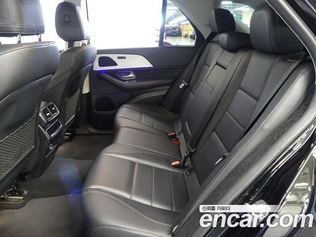 Mercedes-Benz GLE-Class 2019 — ფოტო 5/20