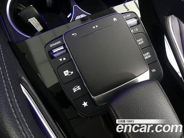 Mercedes-Benz GLE-Class 2019 — ფოტო 12/20