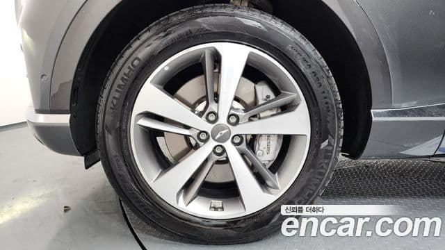 Genesis GV80 2021 — ფოტო 4/20