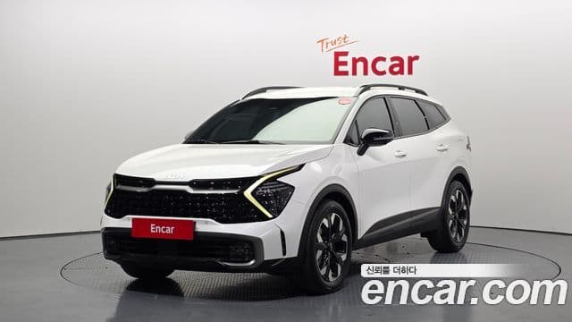 Kia Sportage 2022 — Фото 1/20