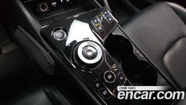 Kia Sportage 2022 — Фото 9/20