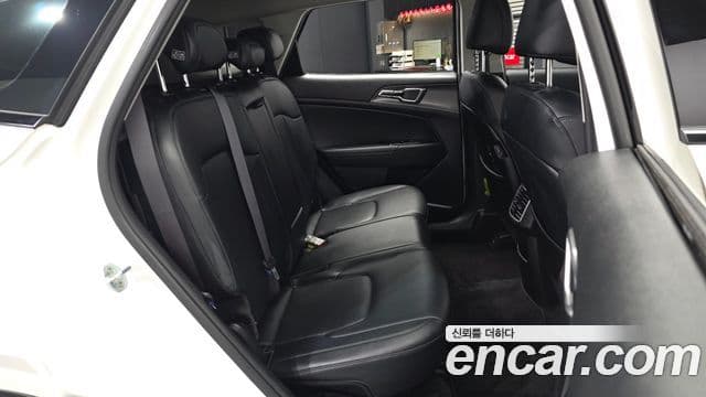 Kia Sportage 2022 — Фото 12/20