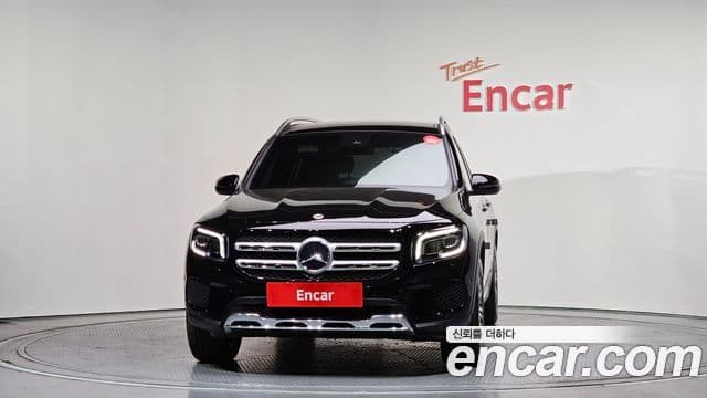 Mercedes-Benz GLB-Class 2021 — ფოტო 3/20