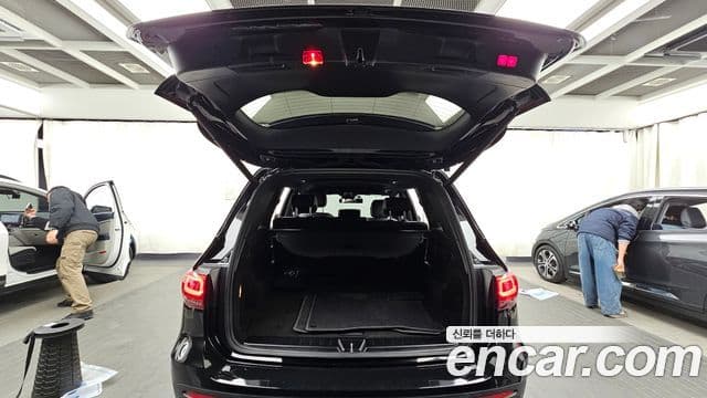 Mercedes-Benz GLB-Class 2021 — фото 20 из 20